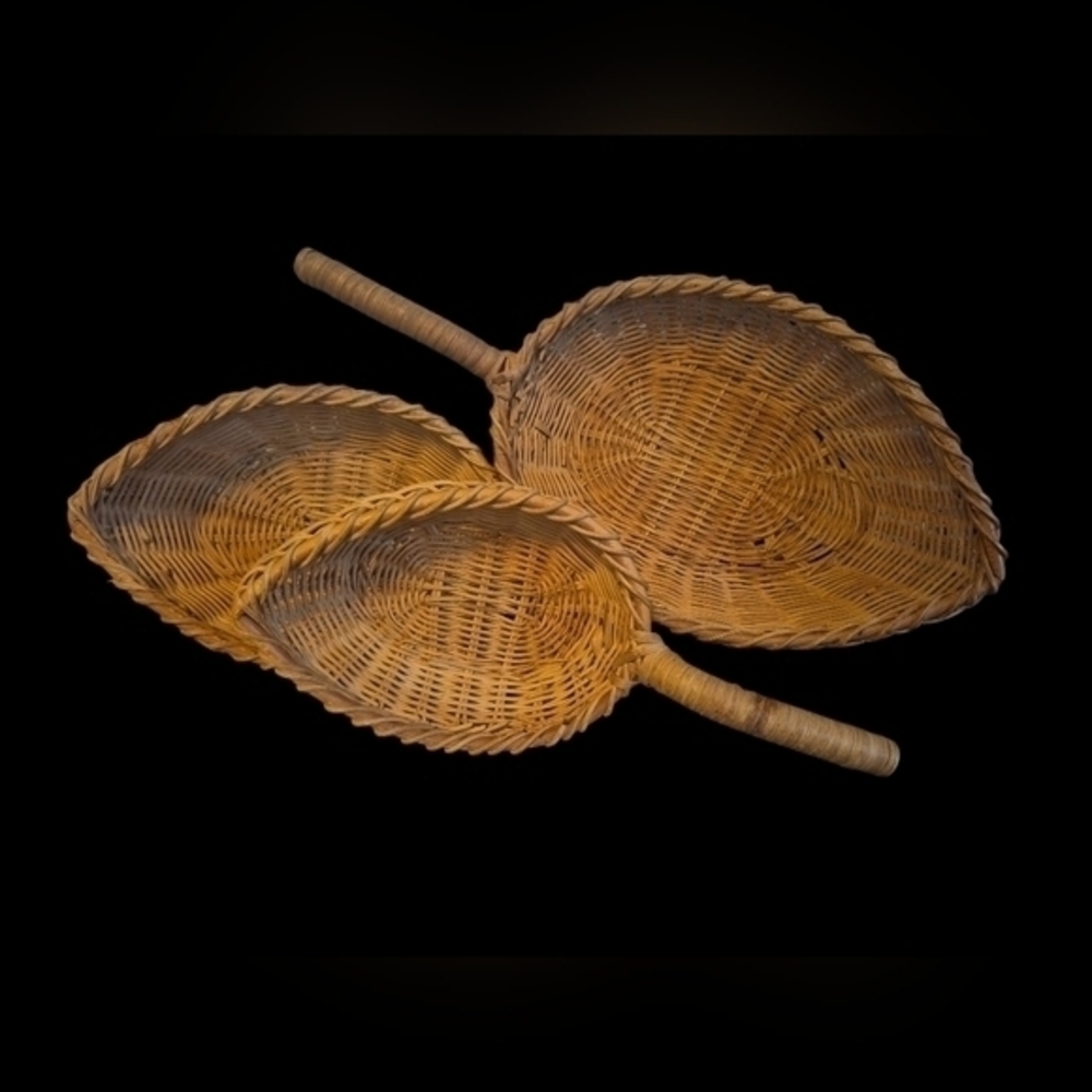 Vintage Nesting Wicker Scoop Baskets Set Of 3